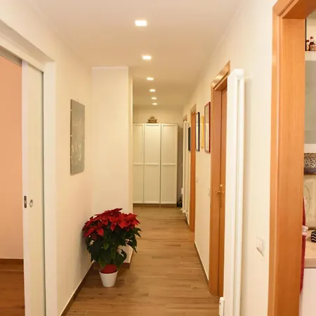 E Cameretta Con Bagno Privato Гостевой дом 4*