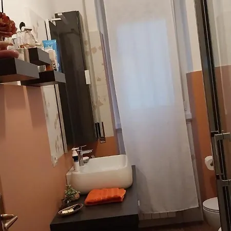 Гостевой дом E Cameretta Con Bagno Privato