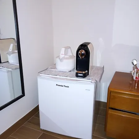 E Cameretta Con Bagno Privato 4*